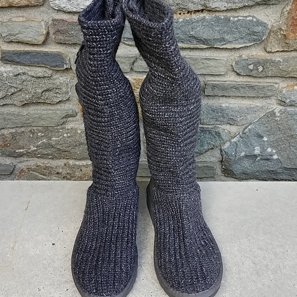 ***SOLD*** Ugg classic cardy button tall boots - Picture 3 of 8